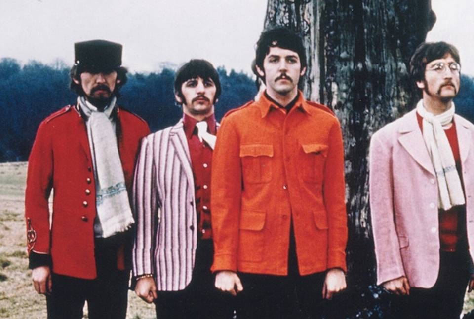 Beatles strawberry fields. Группа the Band. Битлз Строберри Филдс. The Band 1969. Битлз – «Strawberry fields Forever» 1967.