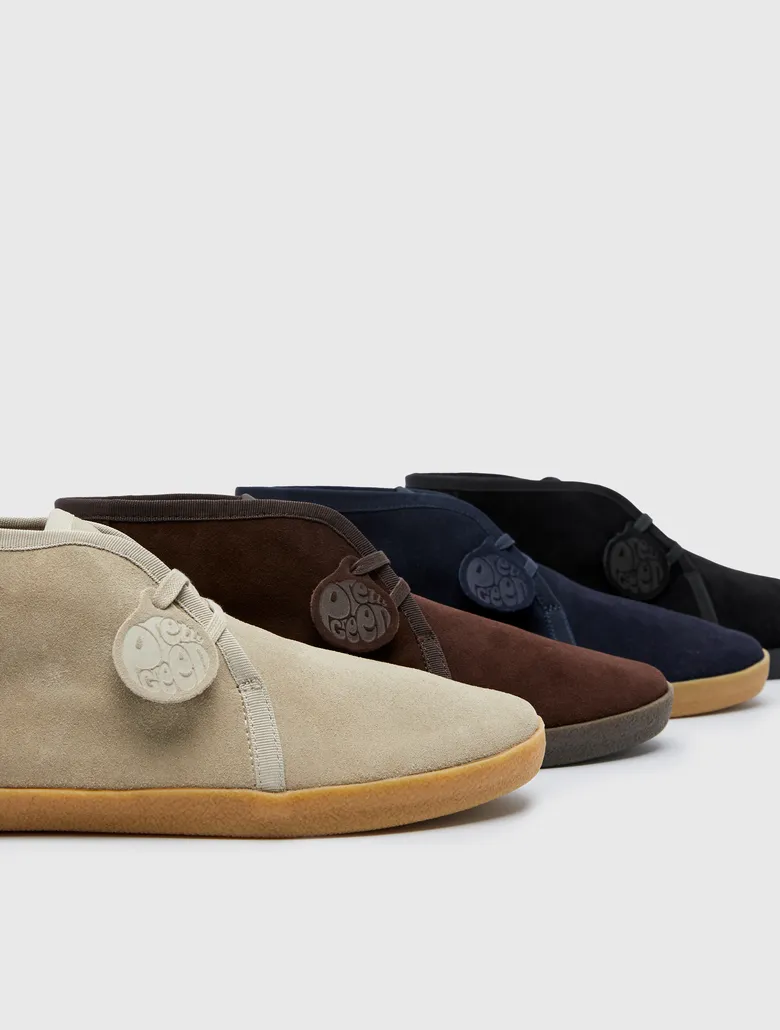 Pretty green clearance desert boots sale